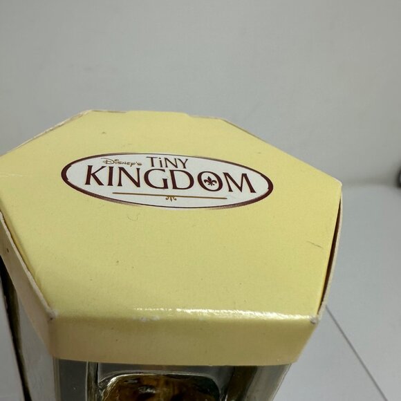 Disney Tiny Kingdom Jungle Book 1967 Mowgli Figurine In Original Box - Picture 2 of 6